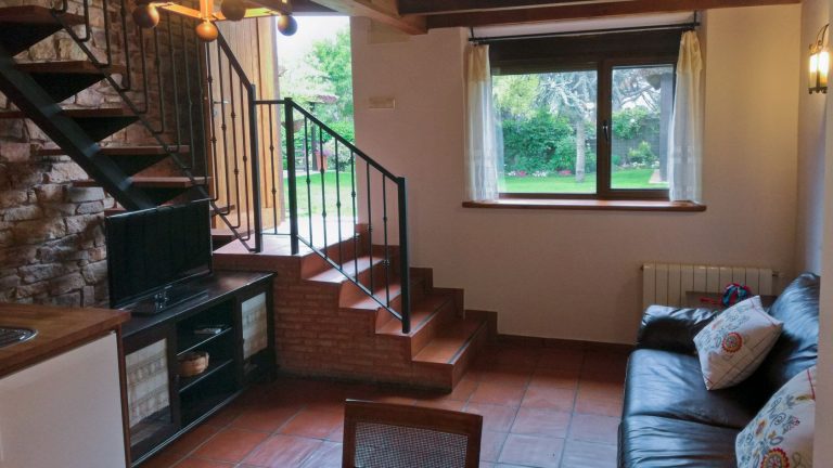 Salón apartamento Brezo casas rurales Saika Rural